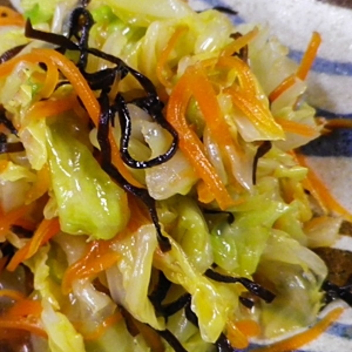 キャベツ人参の塩昆布ポン酢ごま油あえ レシピ 作り方 By Leopoo 楽天レシピ